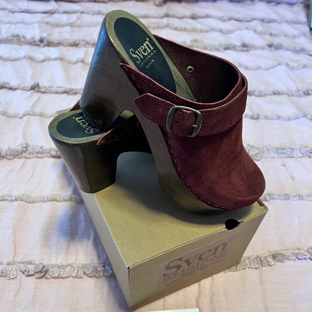 SVEN | Mahogany Suede & Wood Clogs | Made in Minnesota, USA